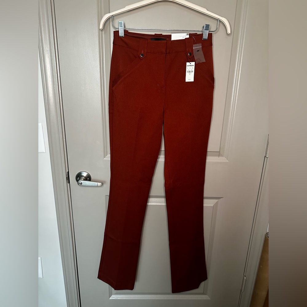 EXPRESS NWT Barely Boot Columnist High Rise